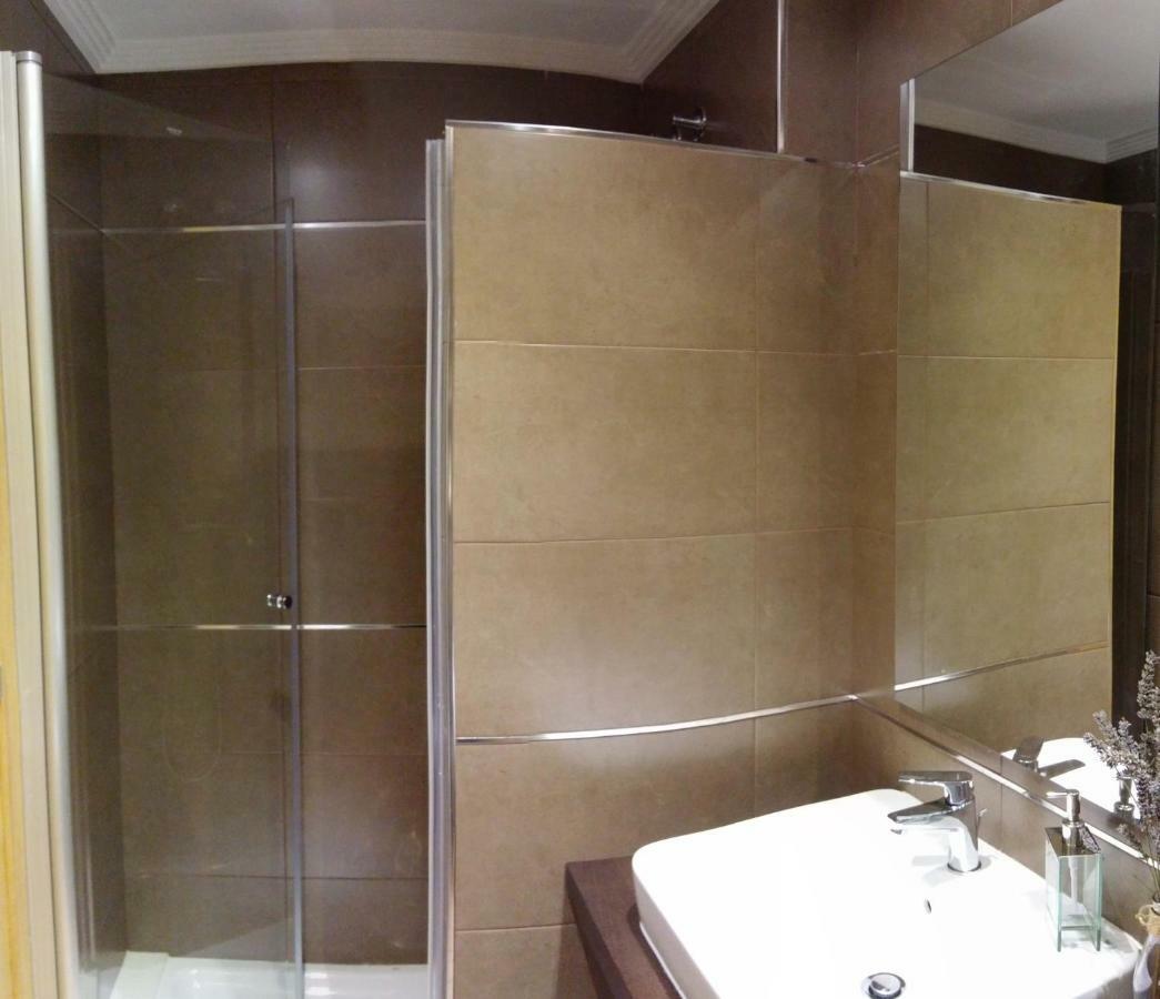 Apartamento Con Piscina En Foz Exterior foto